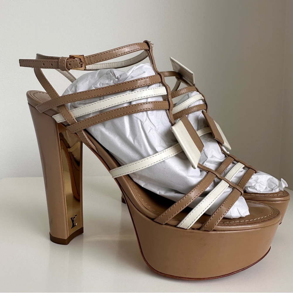 Louis Vuitton Beige and White Platform Sandals - Picture 7 of 10